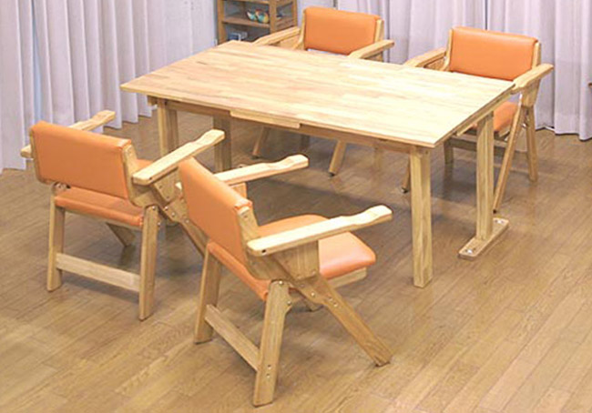 テーブル NK-2457 幅135×奥行き80×高さ70cmのテーブルと肘付き椅子 NK-2481の5点セット