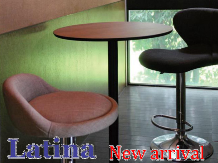 Latina New arrival ラティーナ 新製品。圧迫感がない空間をコンセプトにキャスターチェアやバースツールなど豊富にラインアップ。